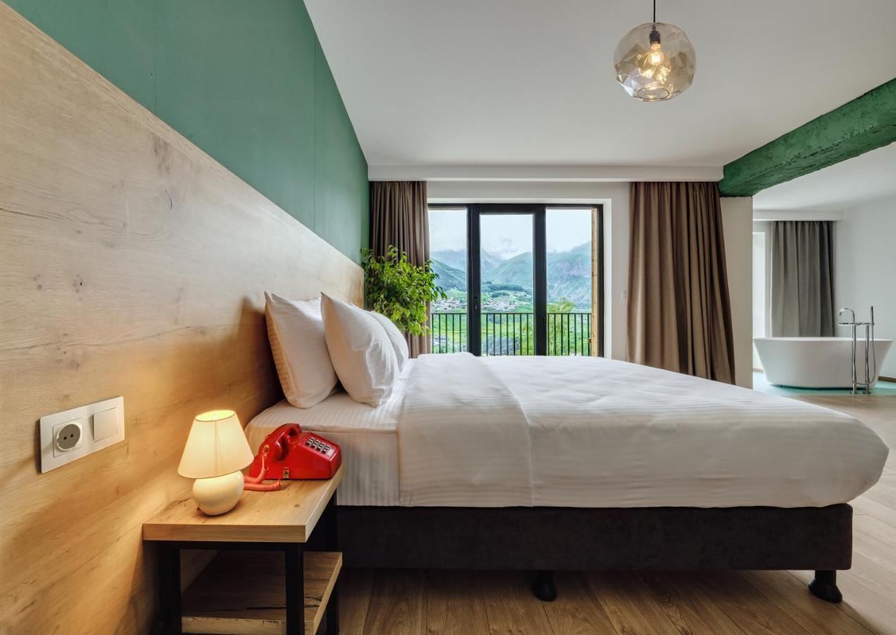 Intourist Kazbegi Hotel ภายนอก รูปภาพ