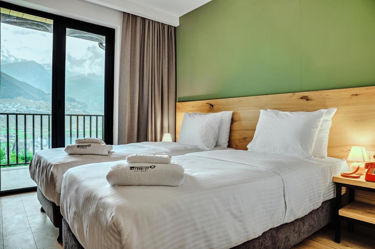 Intourist Kazbegi Hotel ภายนอก รูปภาพ