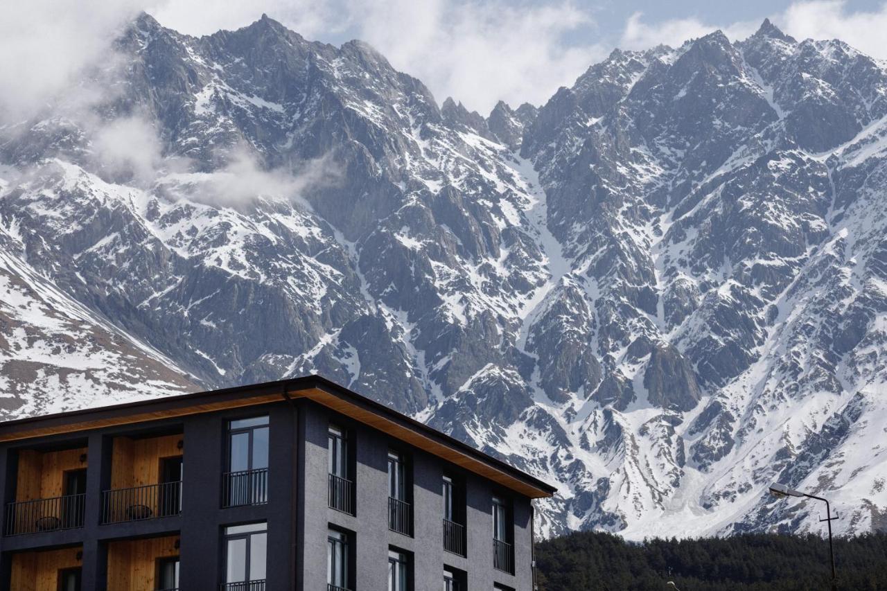 Intourist Kazbegi Hotel ภายนอก รูปภาพ